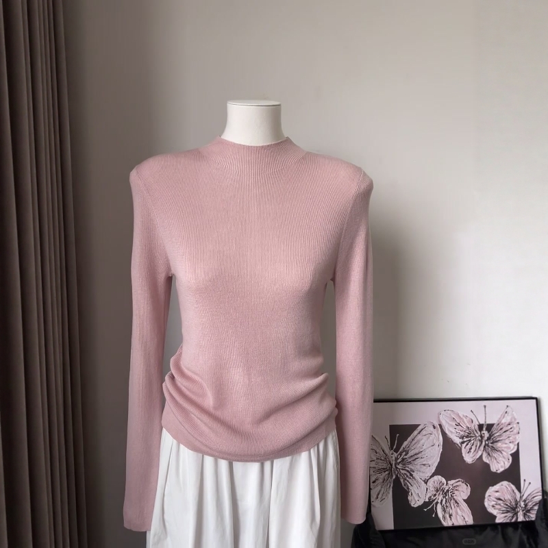 玫瑰粉色柔软舒适针织衫女