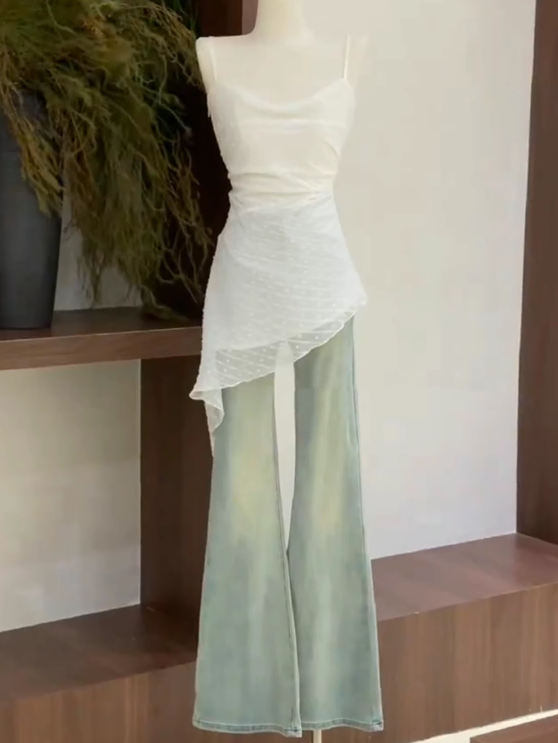 法式绝美温柔风收腰吊带连衣裙