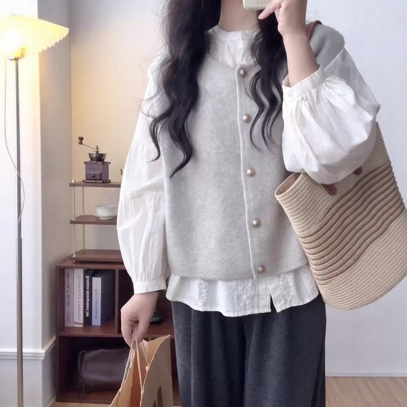 法式复古针织马甲内搭刺绣衬衫女