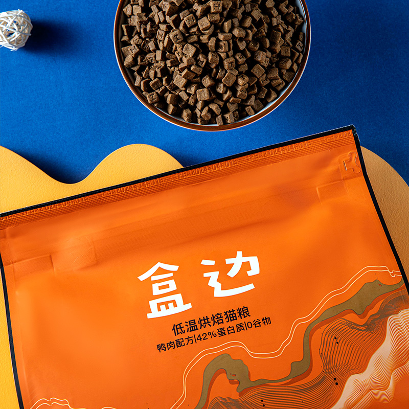 盒边低温烘焙粮高蛋白成幼猫粮