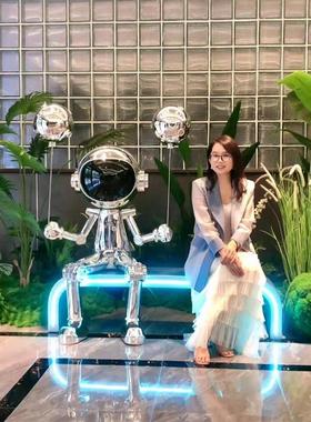 网红太空人落地摆件商场店铺潮玩公仔装饰卡通太空猫雕塑酒吧KTV