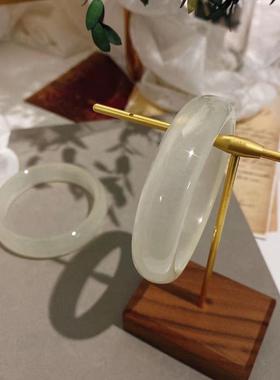 2026冰种蚕丝玉手镯时尚款贵妇手镯冰种荧光白玉美人玉镯细条扁条