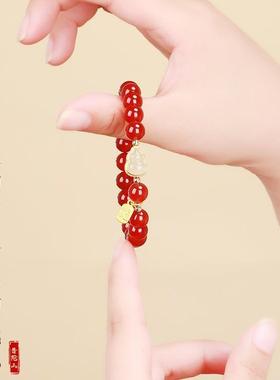 2026仿天然红玛瑙手串女款和田玉葫芦金福牌吊坠手链女士闺蜜生日