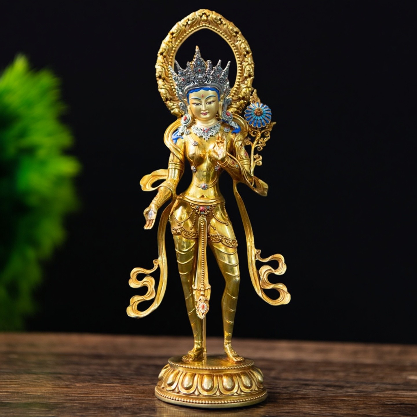 尼泊尔工艺站像绿度母佛像纯铜手工錾刻精品绿度母菩萨铜像摆件