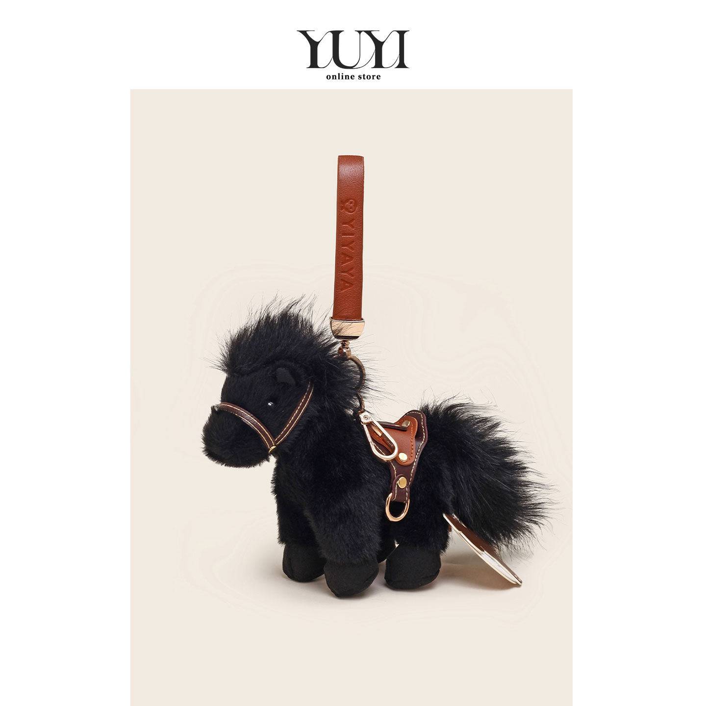 YUYI原创丑萌马年大吉祥物高级感小马公仔车钥匙扣书包背包挂件男