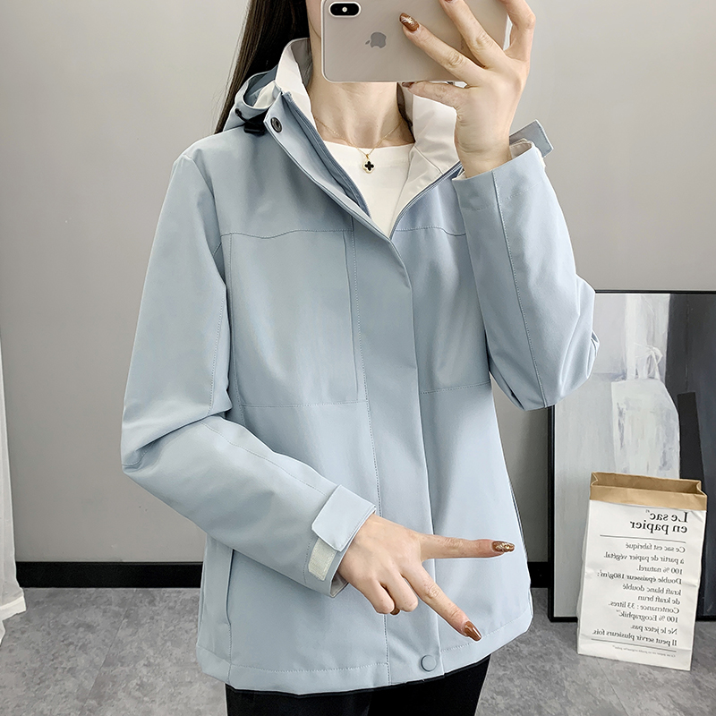 冲锋衣女春秋2025新款小个子可定制防水防风国潮休闲旅行登山风衣