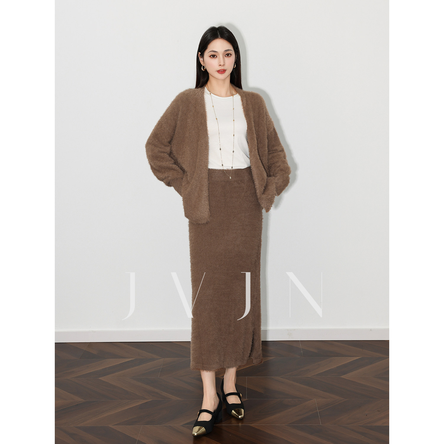 JVJN驼色氛围感柔软保暖慵懒风显瘦针织外套半身裙套装女秋冬新款