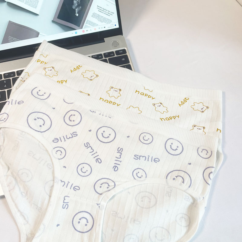 卡通可爱中腰内裤女士纯棉内裤