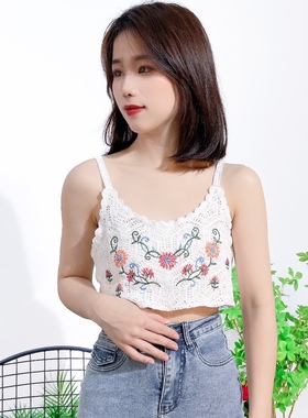爆款2024新款小清新很仙的刺绣钩花外搭叠穿修身显瘦小吊带马甲女