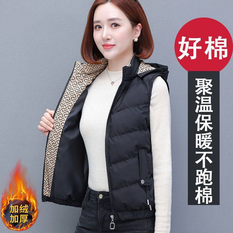 啄木鸟羽绒棉马甲女款2025新款秋冬中年妈妈坎肩外穿加厚马夹背心