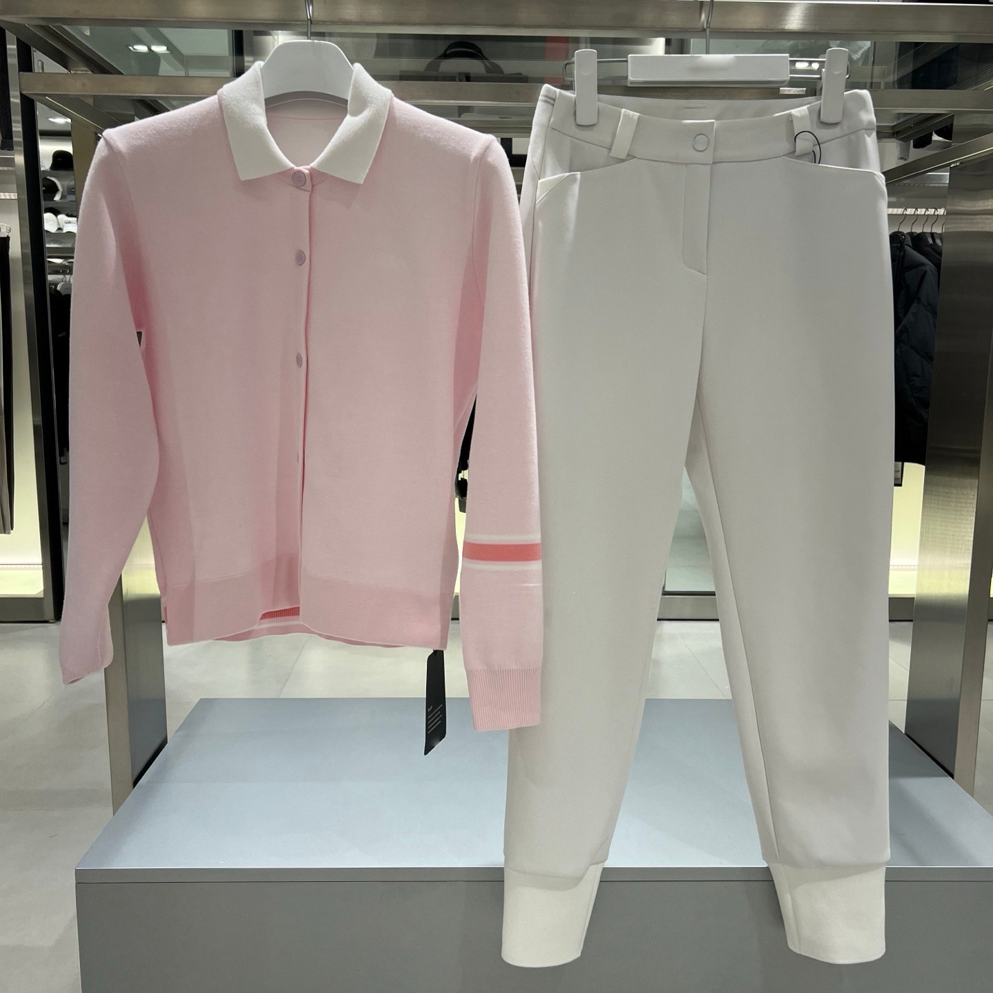 加绒束脚休闲运动裤高尔夫服装女装简约百搭显瘦舒适运动高球裤子,运动/瑜伽/健身/球迷用品,高尔夫上装,淘宝优惠券,粉丝福利购,淘宝优惠卷