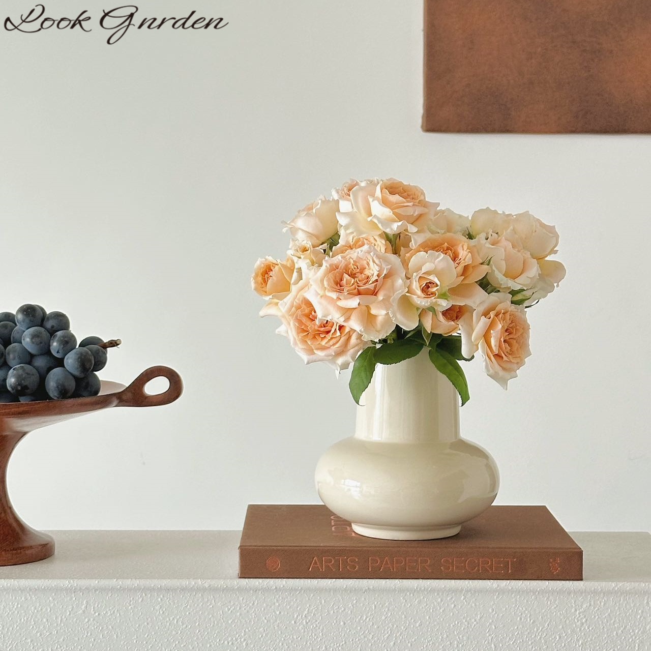 陶瓷花瓶轻奢高级感水养绿植鲜花插画设计感小众客厅餐桌装饰摆件