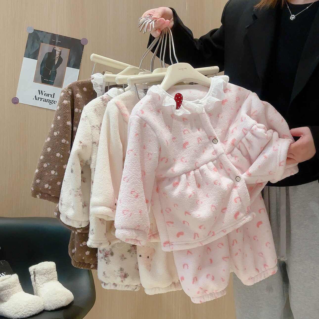 儿童家居服秋冬款女童韩版甜美可爱开衫保暖睡衣宝宝花边套装童装