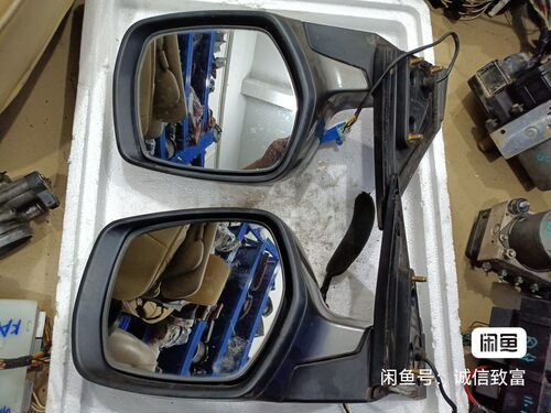 11年哈佛H6后视镜拆车件