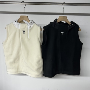 马甲秋冬新品 运动防风保暖摇粒绒马甲背心 出口余高尔夫女装 40C25