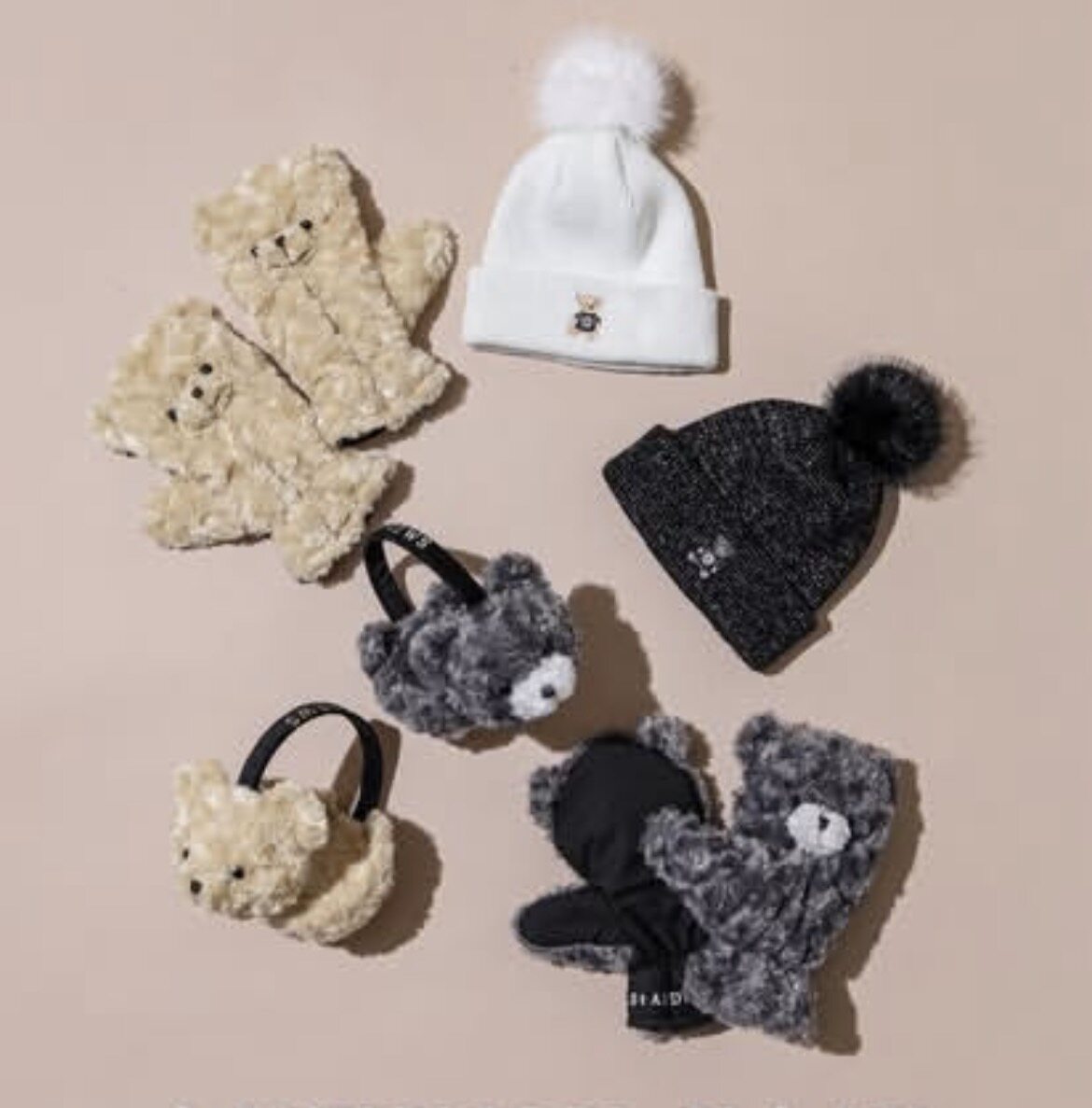 日本代购正品男女秋冬款高尔夫防寒保暖手套卡通双手可爱小熊