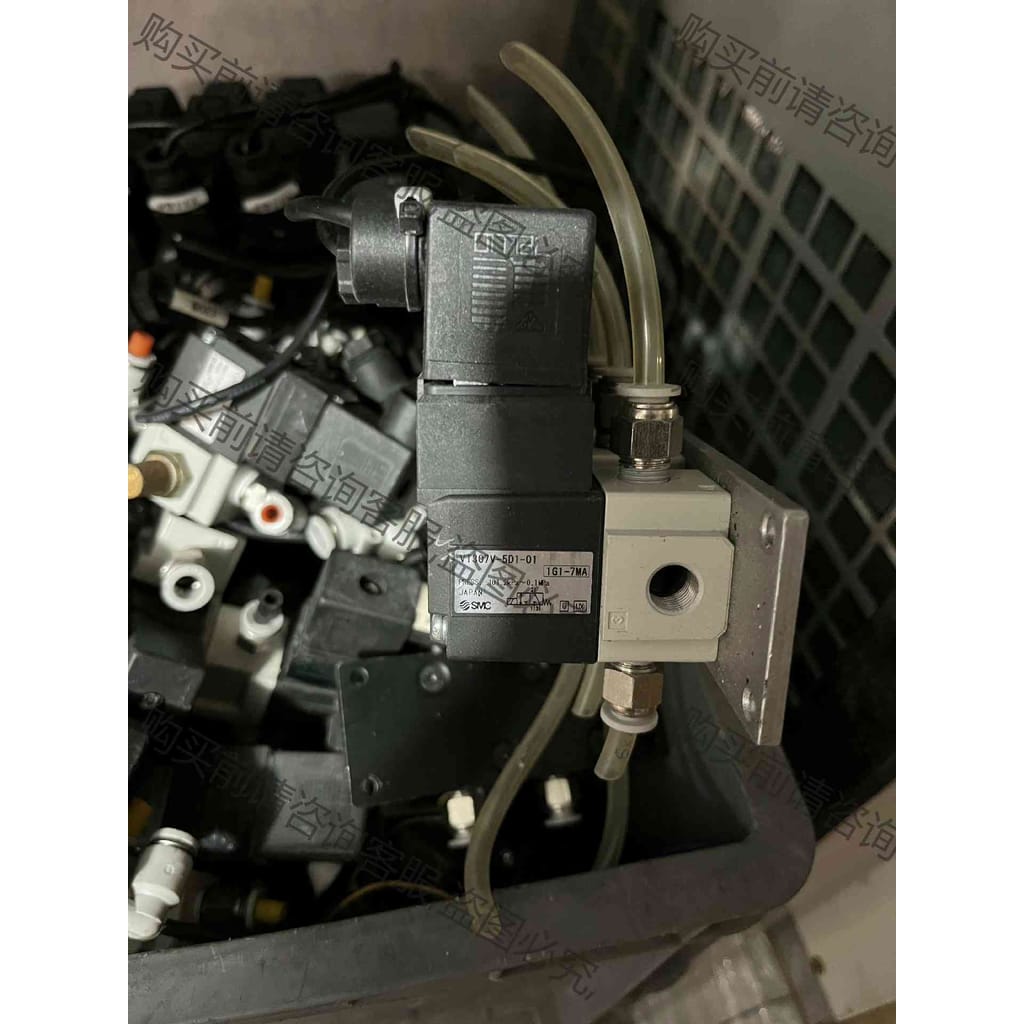 功能正常议价 二手SM 3通电磁阀：VT307V-5D1-01 实拍图