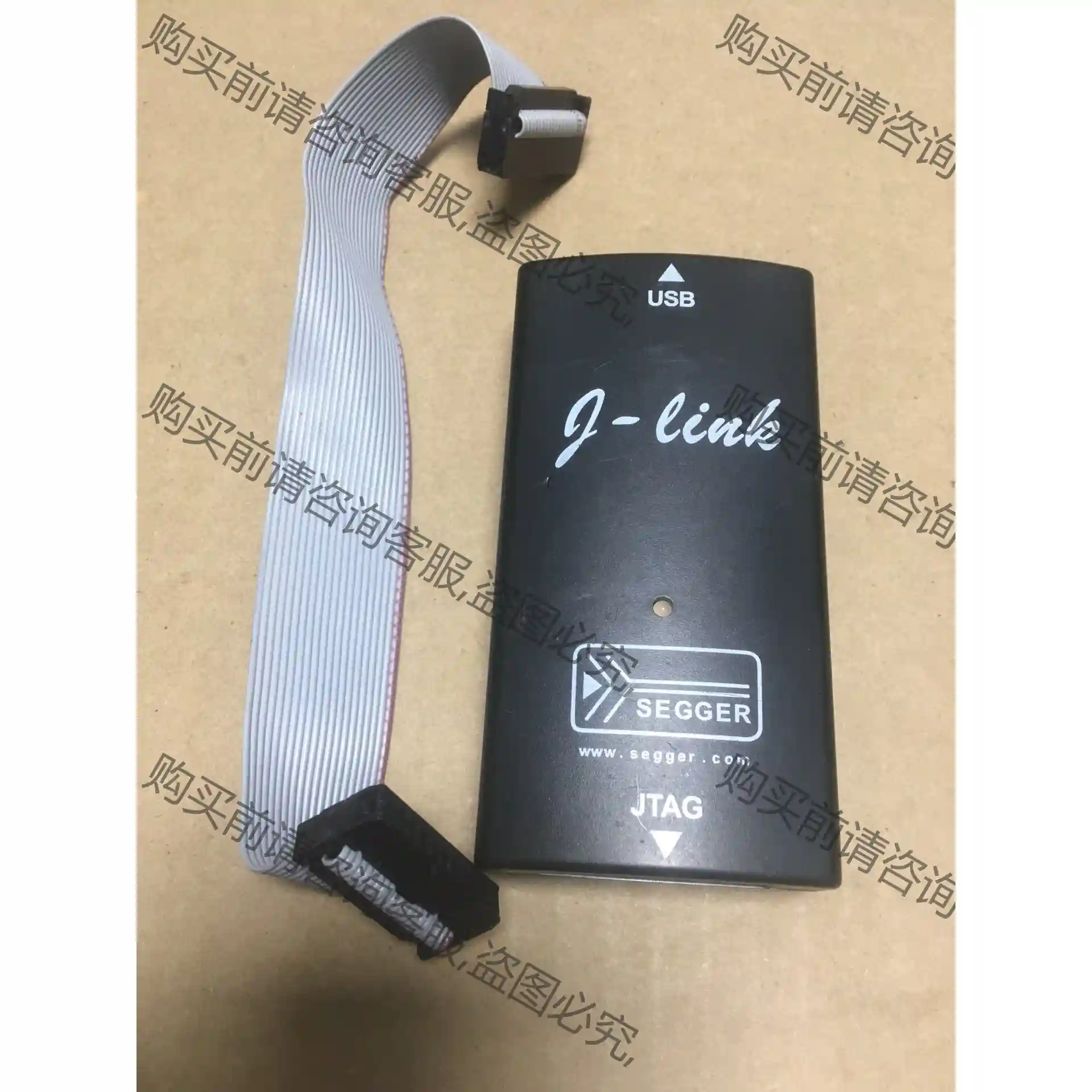 J-link v124烧录器仿真器里面是V8成色如图有兴趣私 先议价 拆机