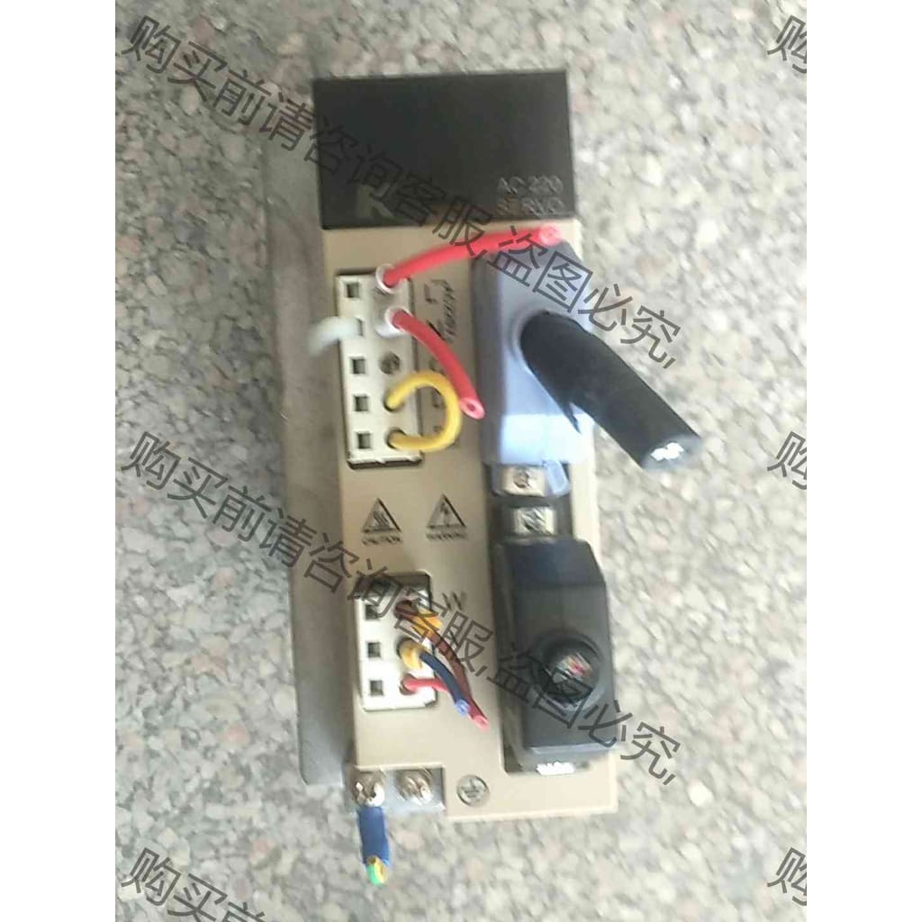 功能正常议价 拆机七科伺服驱动器SDD08NK8D成色很新，图片实物拍