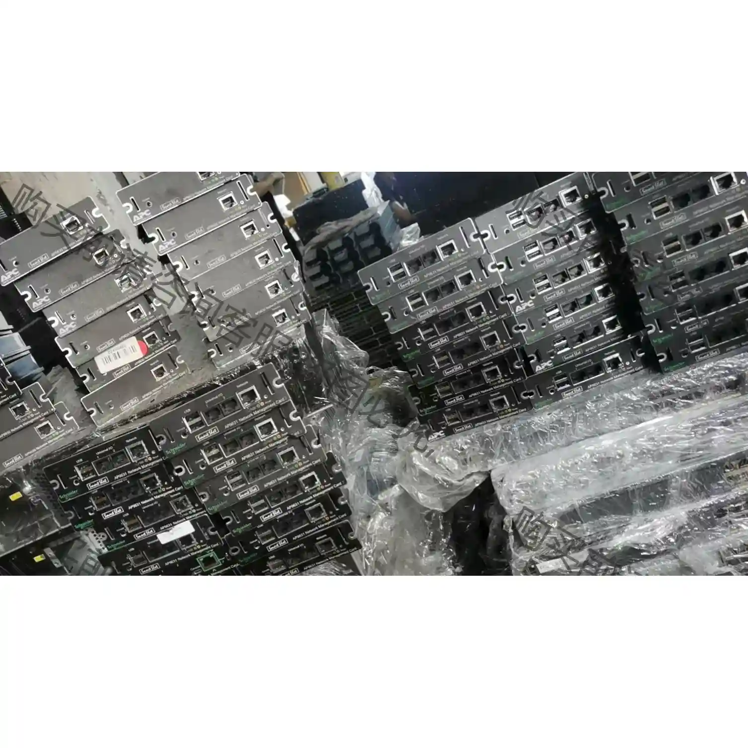 APC 电源UPS通讯卡AP9630，AP9631现货有量， 先议价 拆机货包好