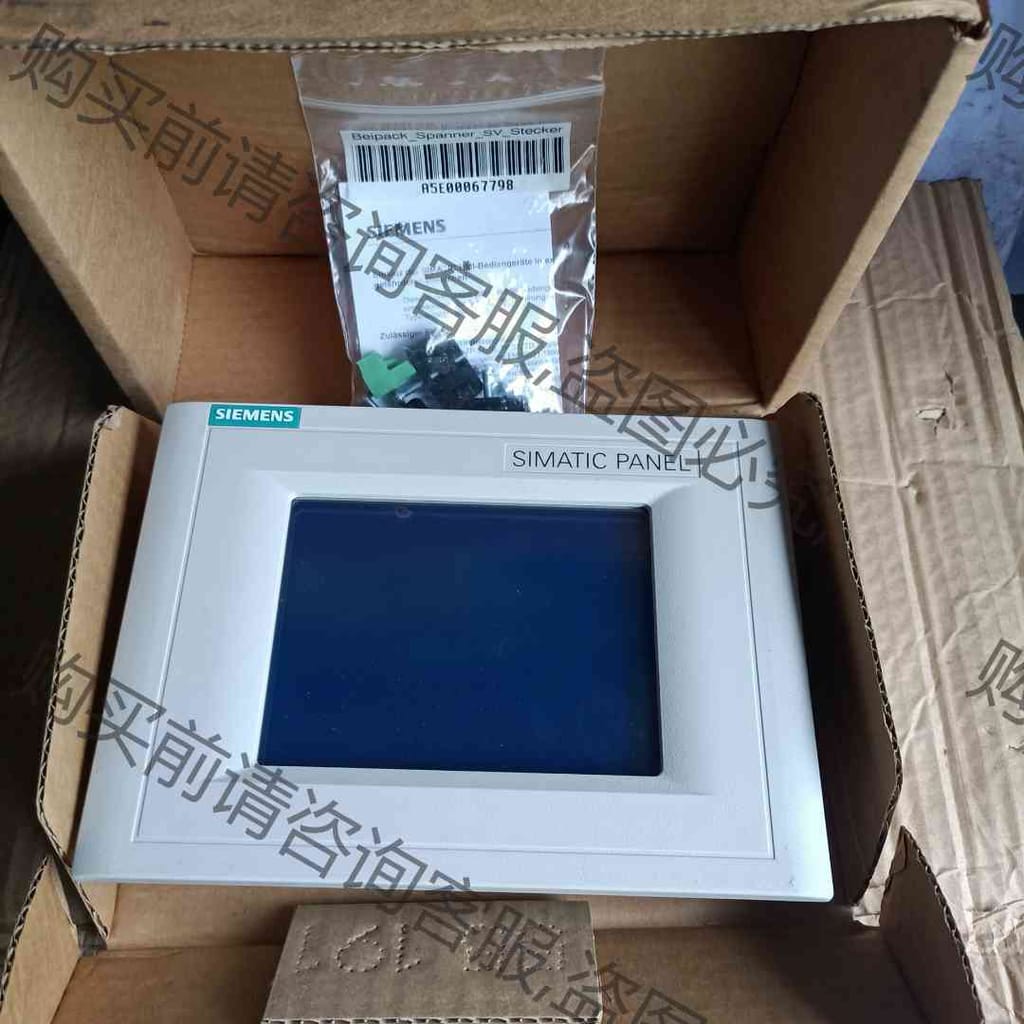 功能正常议价 全新原装 西门zi触摸屏6AV6545-0BA15-2AX0操