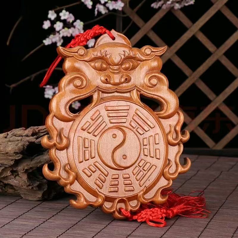桃木兽头八卦镜挂件木雕卫生间厕所门对门对大门卧室厨房工艺品