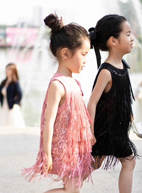 2025年新款女童背心连衣裙千金风亮片流苏裙小女孩生日小裙子洋气