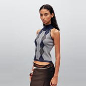 trio Sound 撞色菱格挖肩立领拉链马球背心