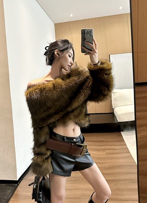 ISGRX 万物生 原创设计气质辣妹设计感保暖环保皮草外套