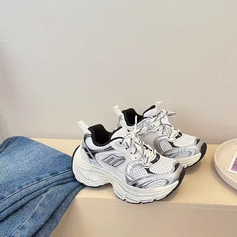 真皮网面儿童运动鞋小白鞋四季款