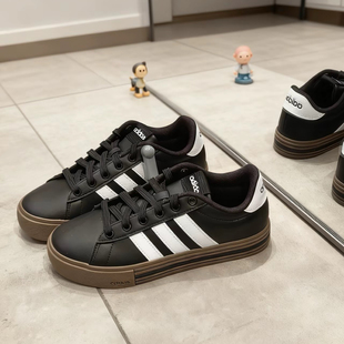 百搭 防滑耐磨 低帮 adidas 男女同款 4.0时尚 板鞋 JR0086 DAILY