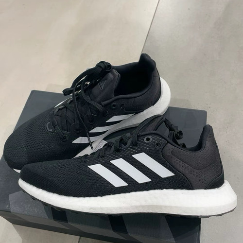 adidas Pure Boost 21 时尚运动舒适 织物减震防滑耐磨透气GW4832