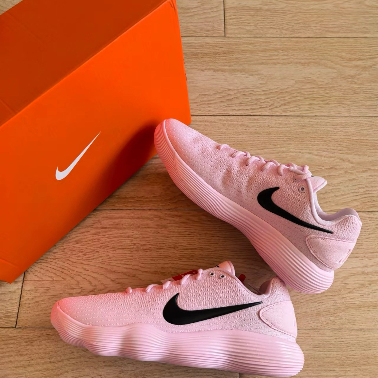 Nike Hyperdunk 2017 LOW 舒适时尚 低帮 篮球鞋 粉色IM3368-606