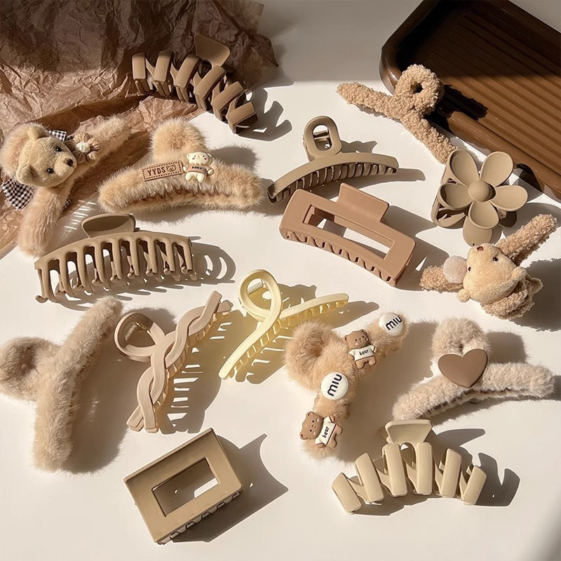 感咖色毛绒发夹后脑勺头发抓夹子女头饰秋冬大号毛毛鲨鱼发卡