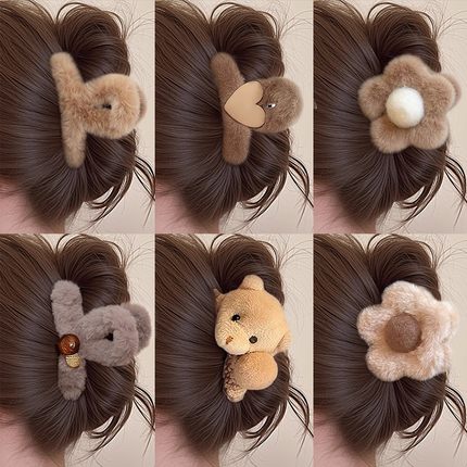 tktk发量少毛绒抓夹女感2025新款秋冬中号发夹后脑勺鲨鱼夹子头饰