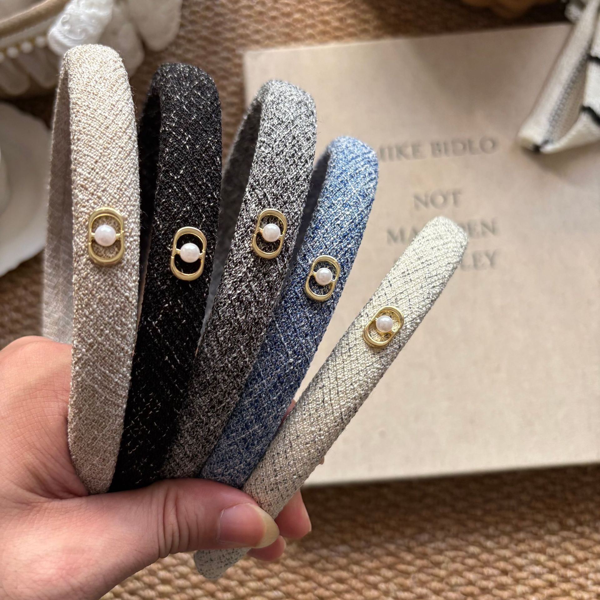 新款小香风感金标细发箍气质感轻奢日常外戴头箍发饰头饰