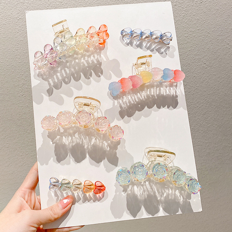 ins风可爱小熊软糖爱心发夹女后脑勺抓夹网红2025新款鲨鱼夹头饰