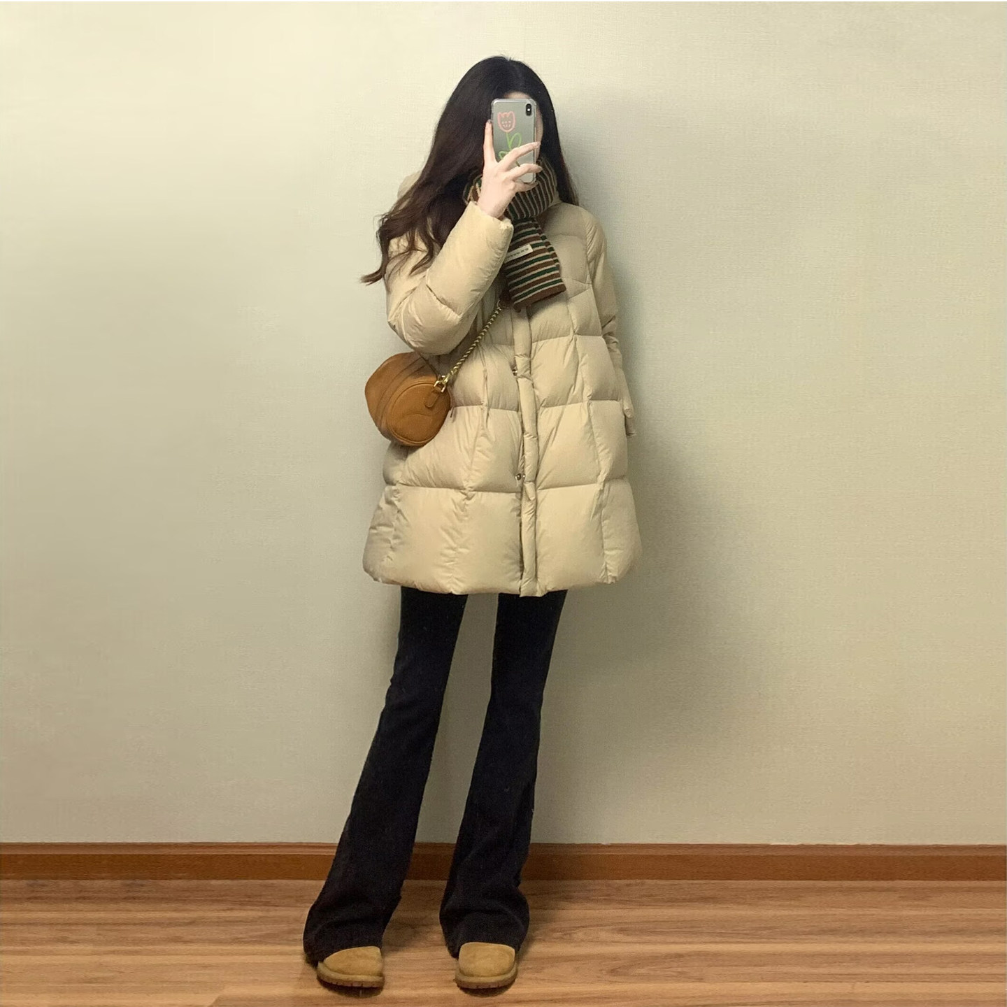 高充绒量巨好看的羽绒服女2025年冬季新款高级感保暖白鸭绒中长款