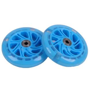 儿童滑板车轮子配件扭扭滑行车静音闪光前后轮小孩玩具车轴承车轮