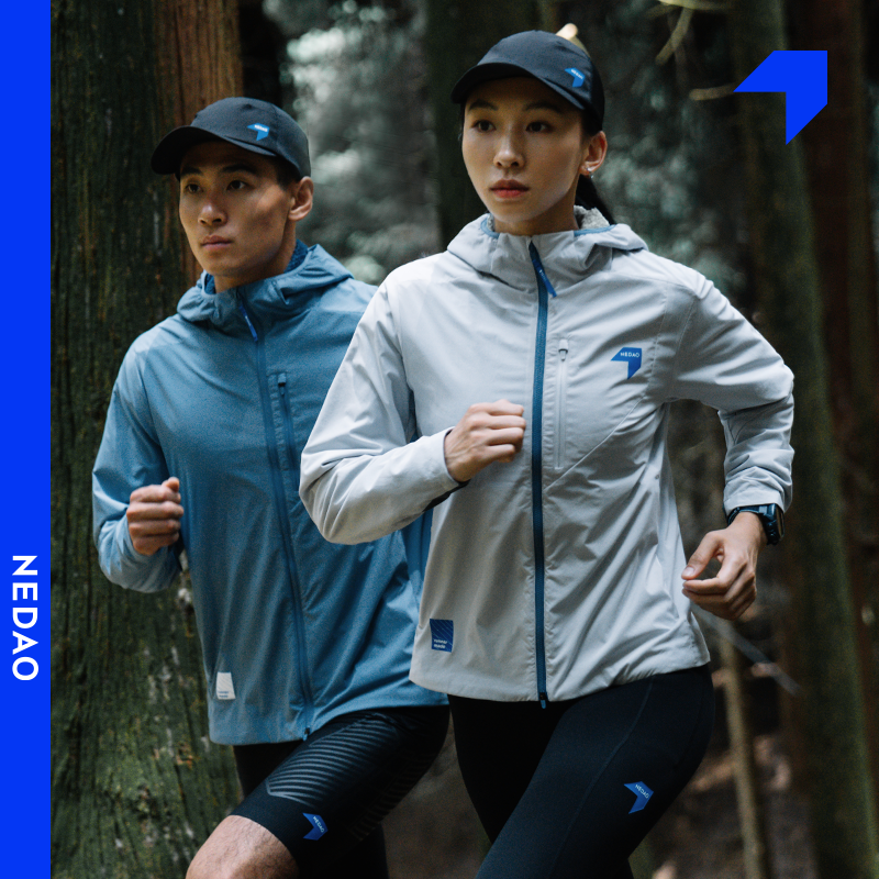 内道聚能卷防风带帽软壳