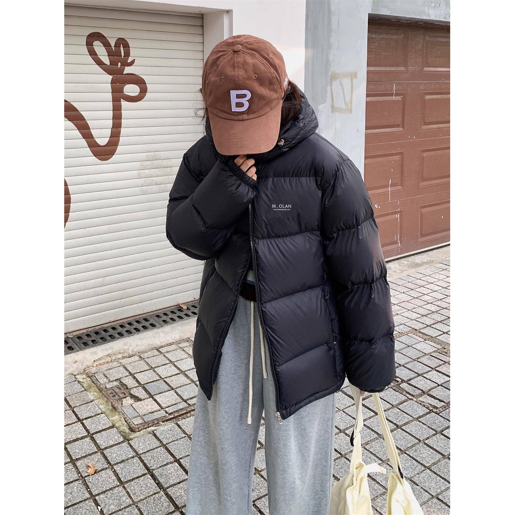 摩岚羽绒服女短款秋冬季新款户外女士韩版白鸭绒连帽小个子面包服