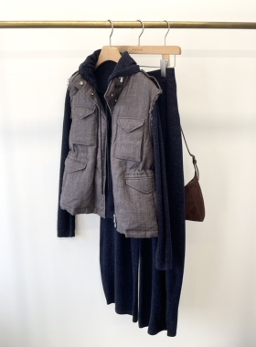 秋冬新款抽绳收腰鹅绒服马甲女中长款外搭时尚好看立领上衣