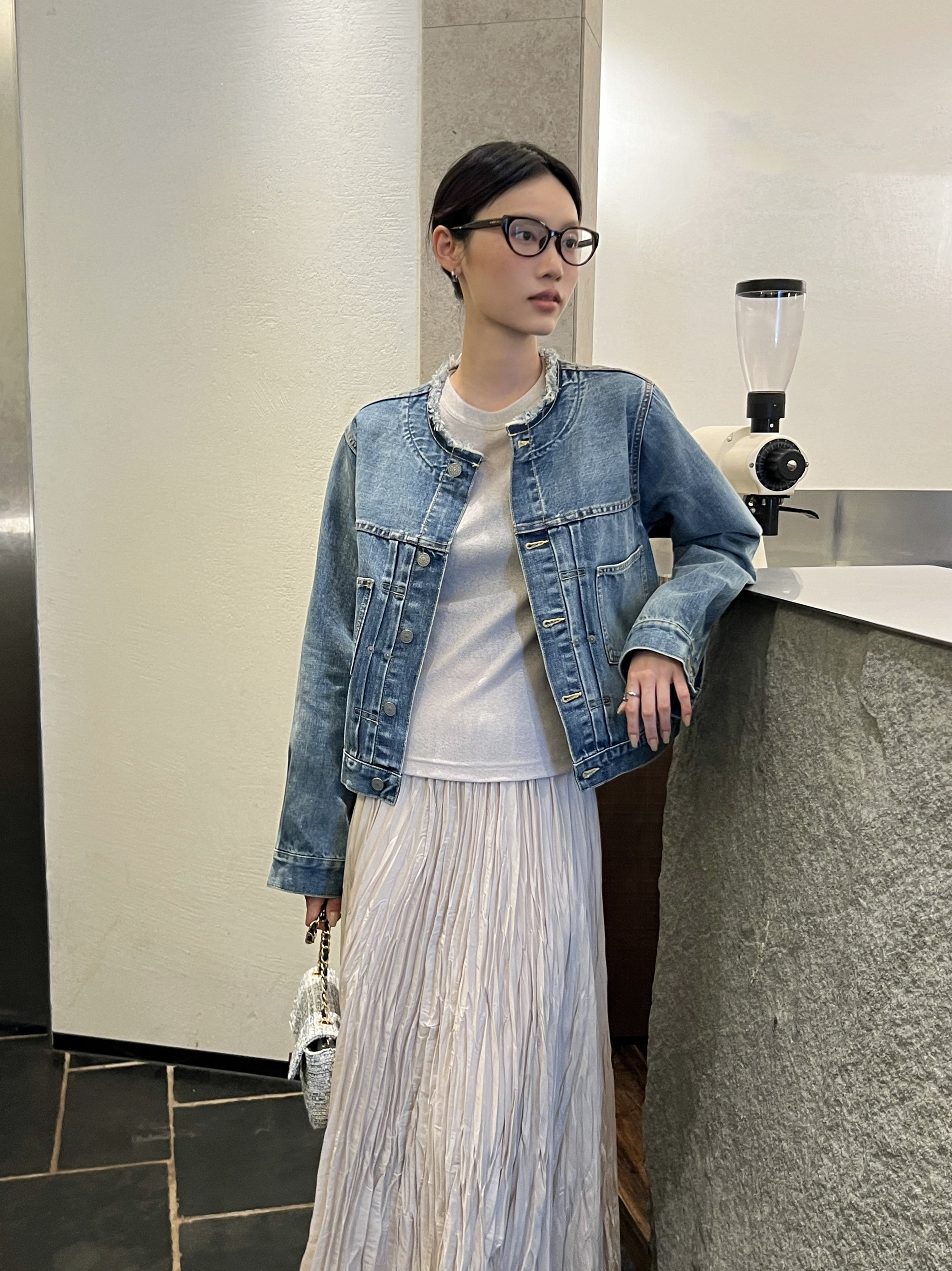 牛仔外套女搭配长裙软面料夏季薄款正肩潮牌网红小个子时尚水洗色