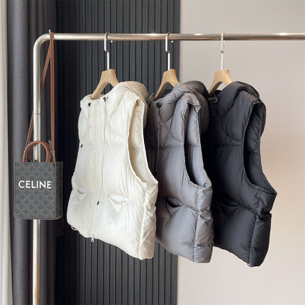 白鹅绒羽绒马甲外穿轻柔泡芙蓬松连帽绒羽绒马甲女时尚洋气时髦潮