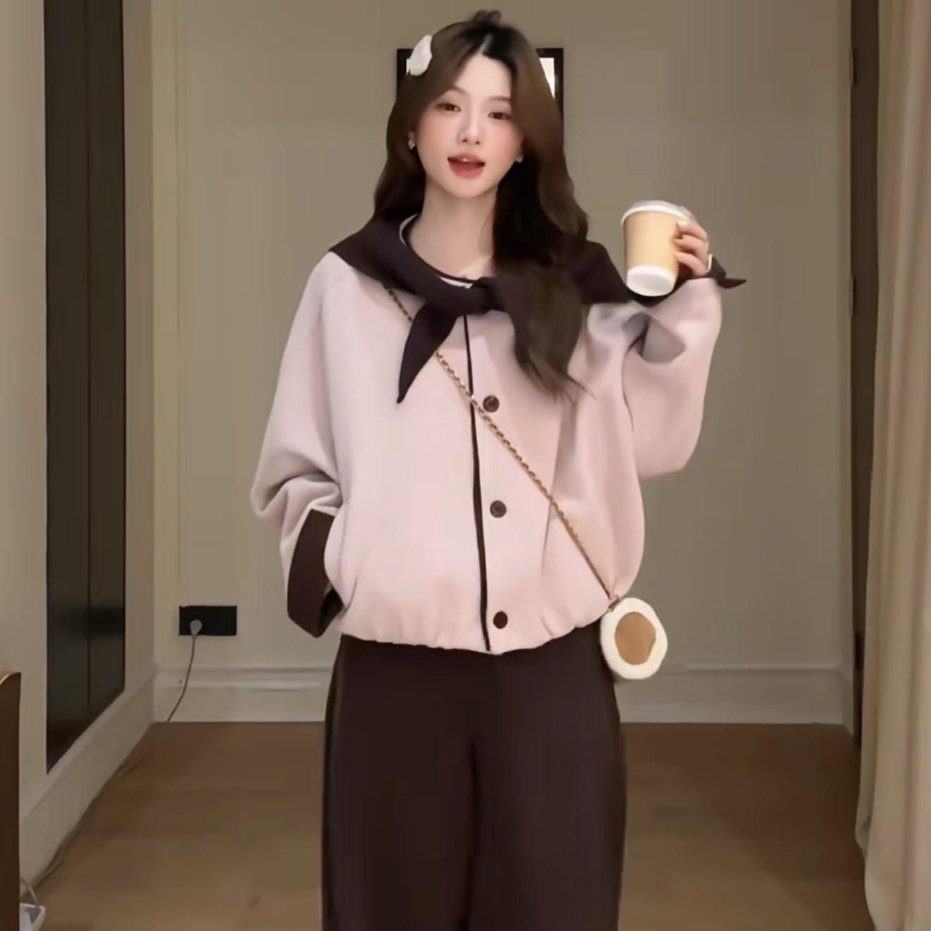 巨好看的初冬夹棉外套女