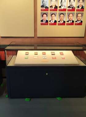 博物馆展柜玻璃柜展示柜博物馆柜台珠宝柜展厅陈列柜中岛柜