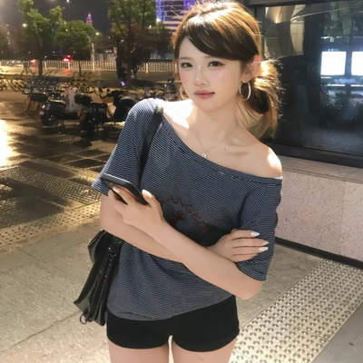 复古斜肩一字肩短袖T恤女夏季