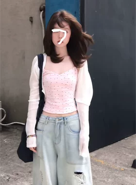 甜辣妹波点设计修身显瘦两件套
