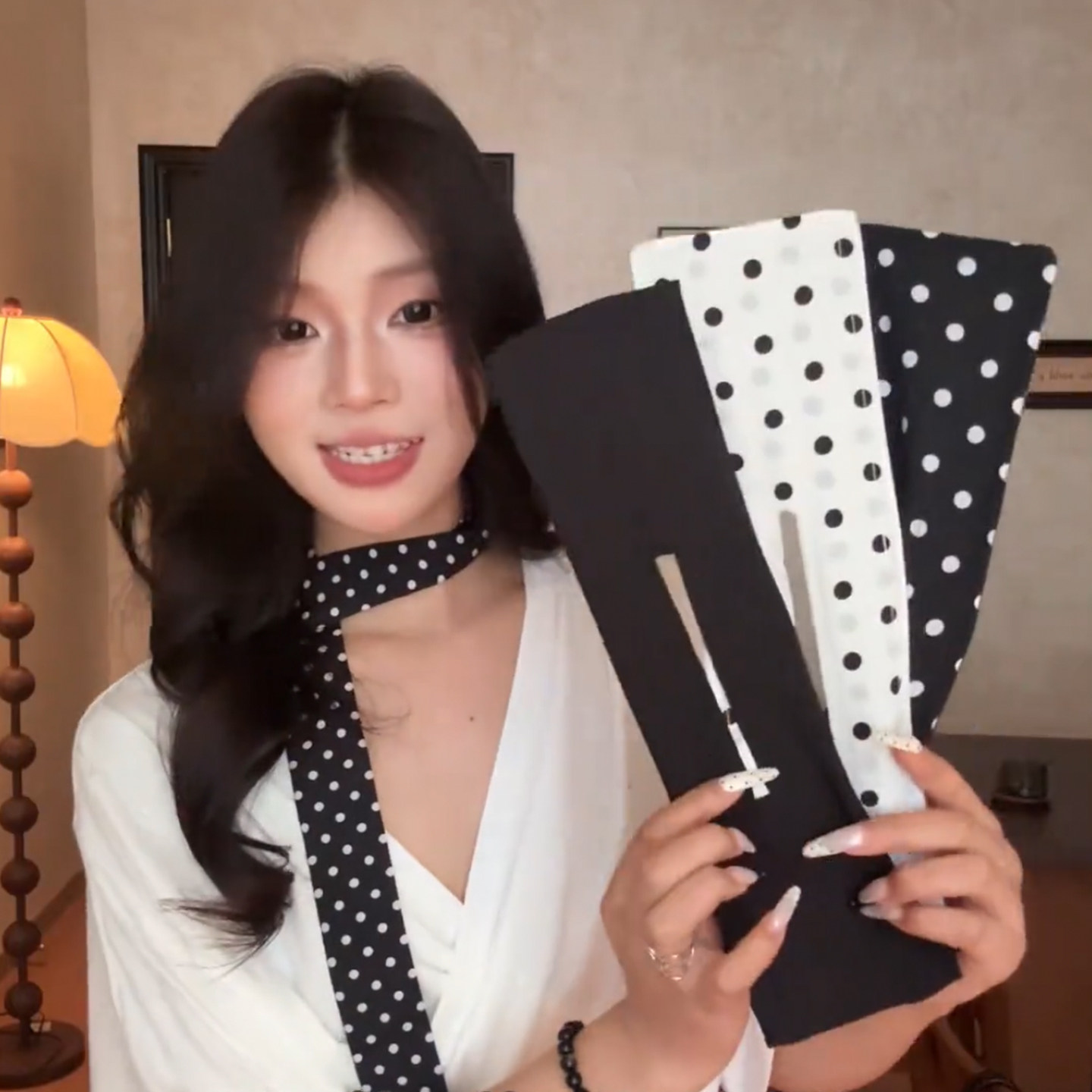 法式气质慵懒风大波点扭扭夹盘发器蝴蝶结发夹女丸子头高级感发饰