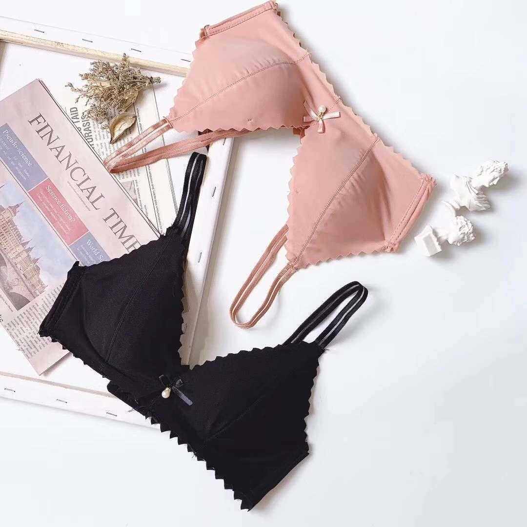 新款直销绿色三角杯薄款文胸无钢圈透气少女小胸聚拢定型舒适无痕